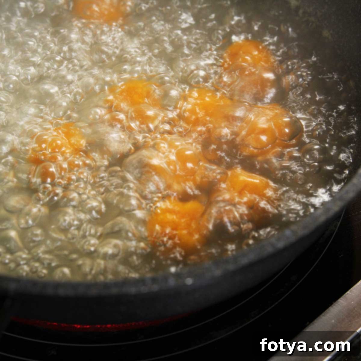 Βράστε τα dango κολοκύθας σε νερό σαν νιόκι
