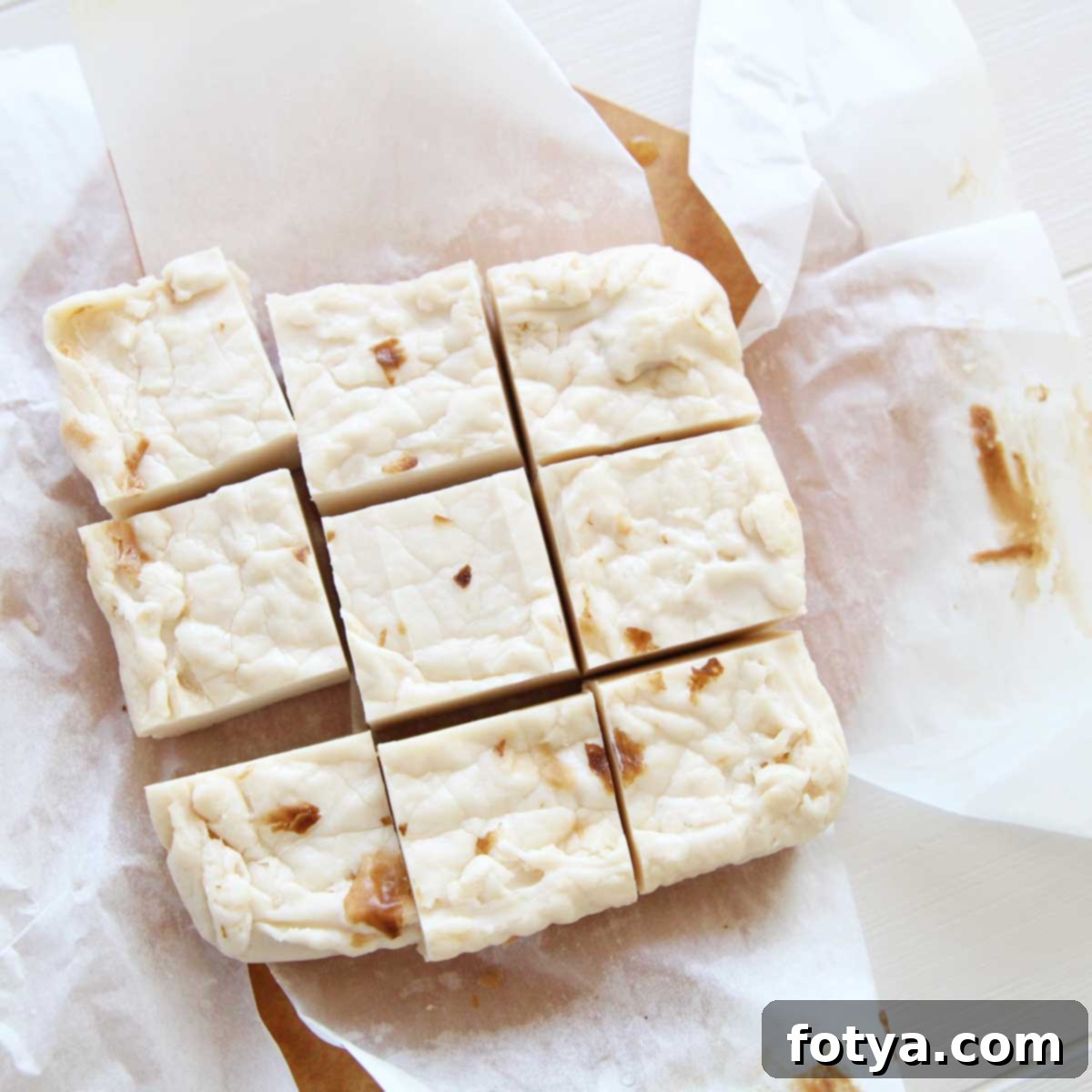 Βίγκαν Μπουκιές Cheesecake Με 3 Υλικά για Γέμιση Μότσι και Mooncake 5 vegan τσιζκέικ μπουκίτσες για γέμιση mooncake ψήνονται