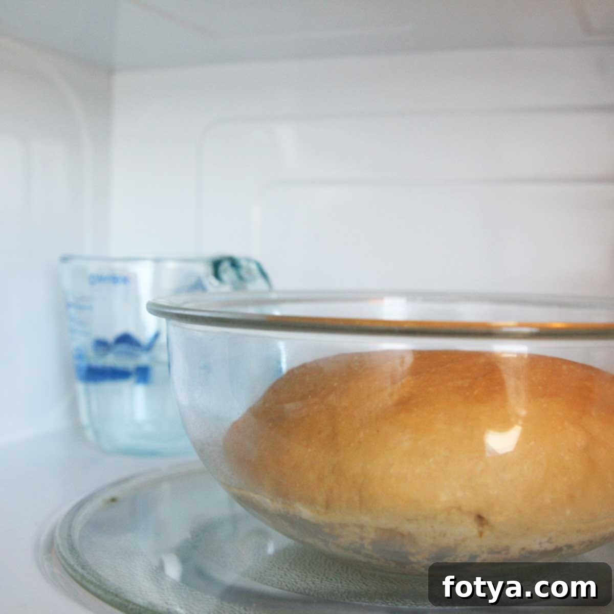Υγιεινή Vegan Μπριός με Φυστικοβούτυρο 9 Σκεπάστε και αφήστε τη ζύμη να φουσκώσει