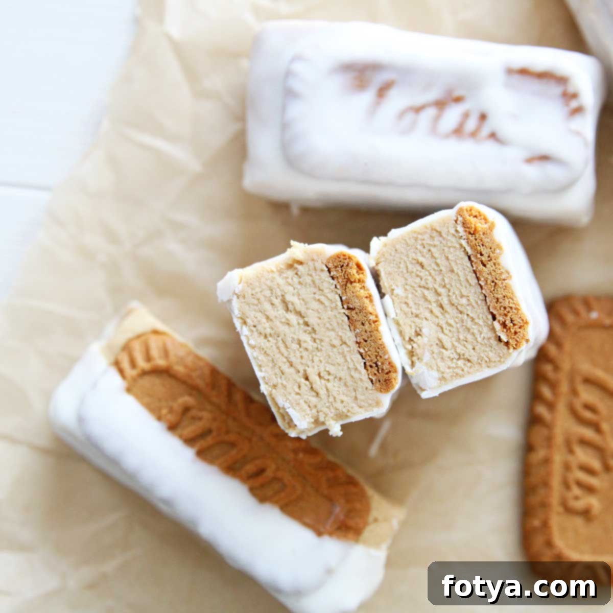 Σπιτικές Μπάρες Πρωτεΐνης Biscoff με Βούτυρο Μπισκότου, Πανεύκολες και Χωρίς Ψήσιμο 13 img 20779 85