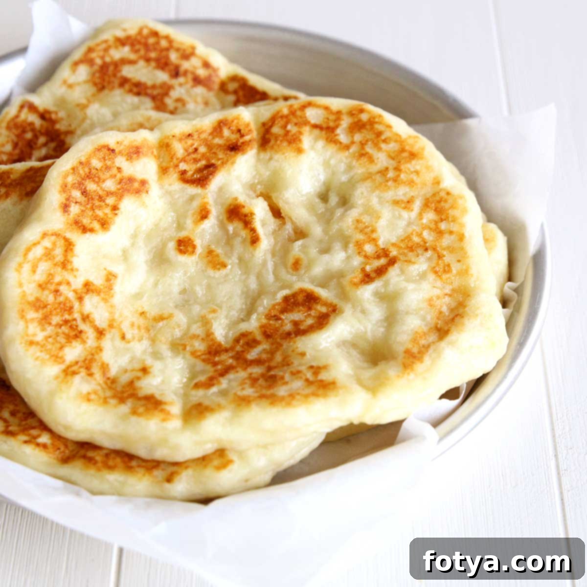 Πανεύκολη Πρωτεϊνούχα Πίτα Ναν με Cottage Cheese και 5 Μόνο Υλικά 12 Έτοιμο επίπεδο ψωμί naan με τυρί κότατζ