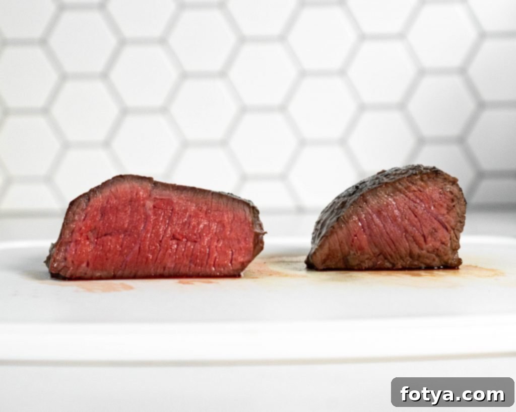 Τι είναι το Sous Vide; Οδηγός για Αρχάριους. 4 Φωτογραφία που συγκρίνει μια μπριζόλα sous vide και μια μπριζόλα τηγανιού