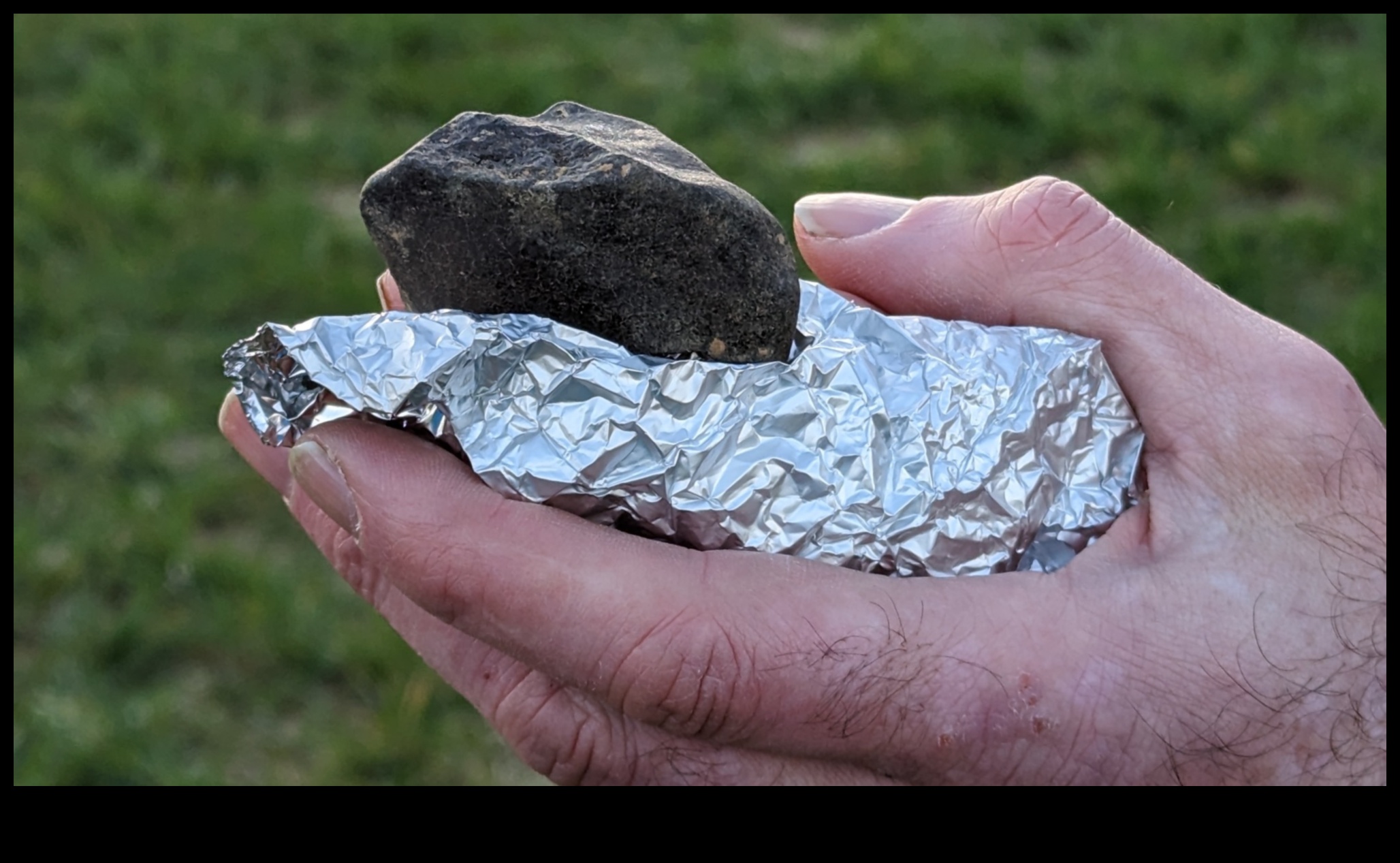 Γαλαξιακά θραύσματα Μια περιήγηση στον ποικίλο κόσμο των μετεωροειδών 2 Galactic Fragments: Exploring the Diverse World of Meteoroids