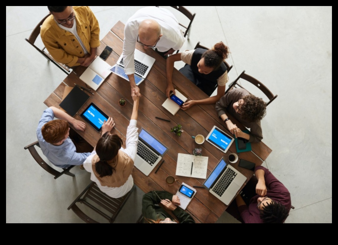 The Growth Navigator Ένας οδηγός για την επίτευξη επιχειρηματικού θριάμβου 4 The Growth Navigator: Charting a Course for Business Triumph