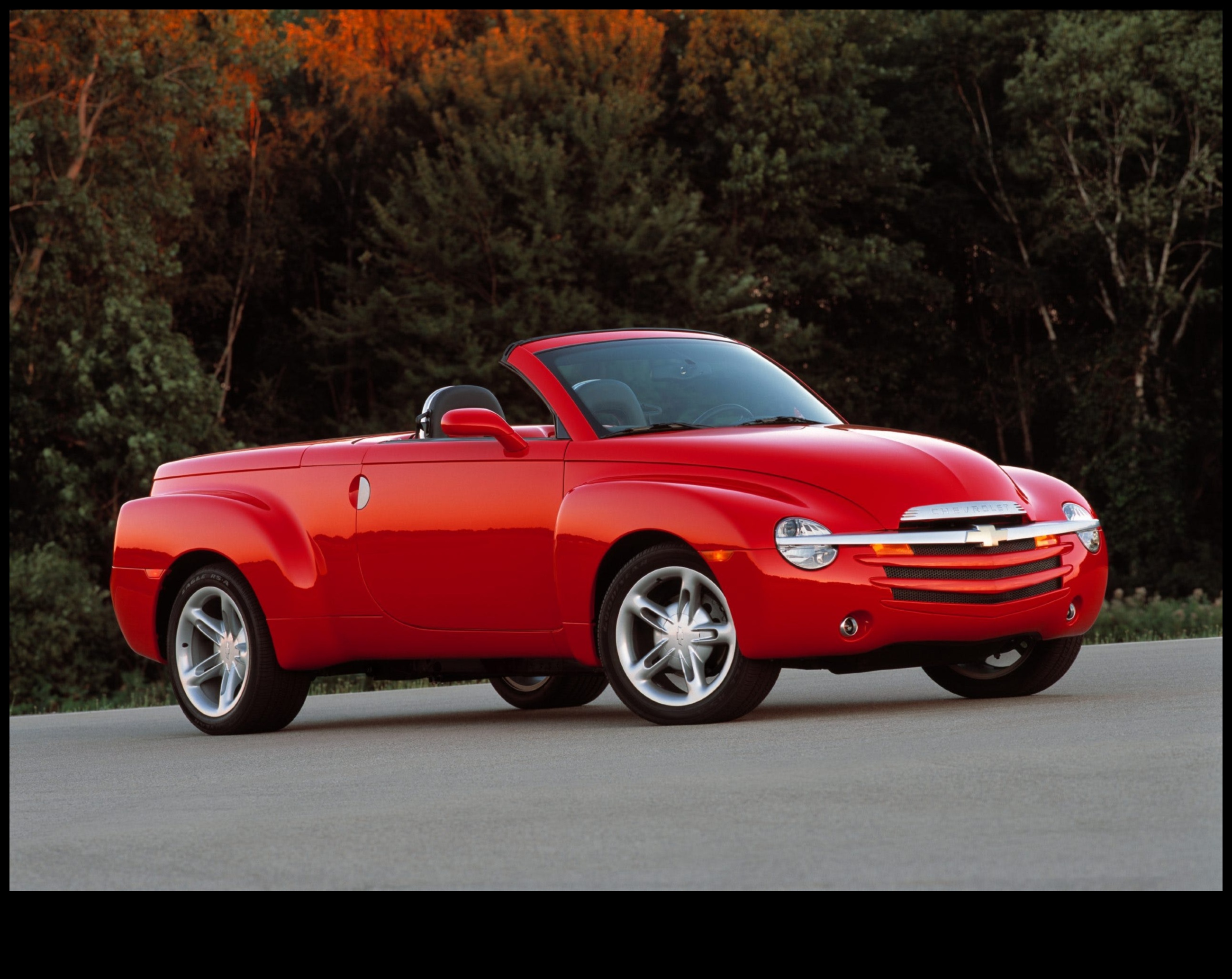 Κυλιόμενες κληρονομιές Πώς τα φορτηγά έγιναν πολιτιστικές και ιστορικές εικόνες 5 Rolling Legacies: Trucks That Becene Cultural and Historical Icons