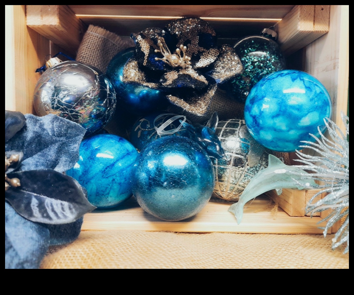 Birdy Baubles: Shimmering Accessories for Pet Birds