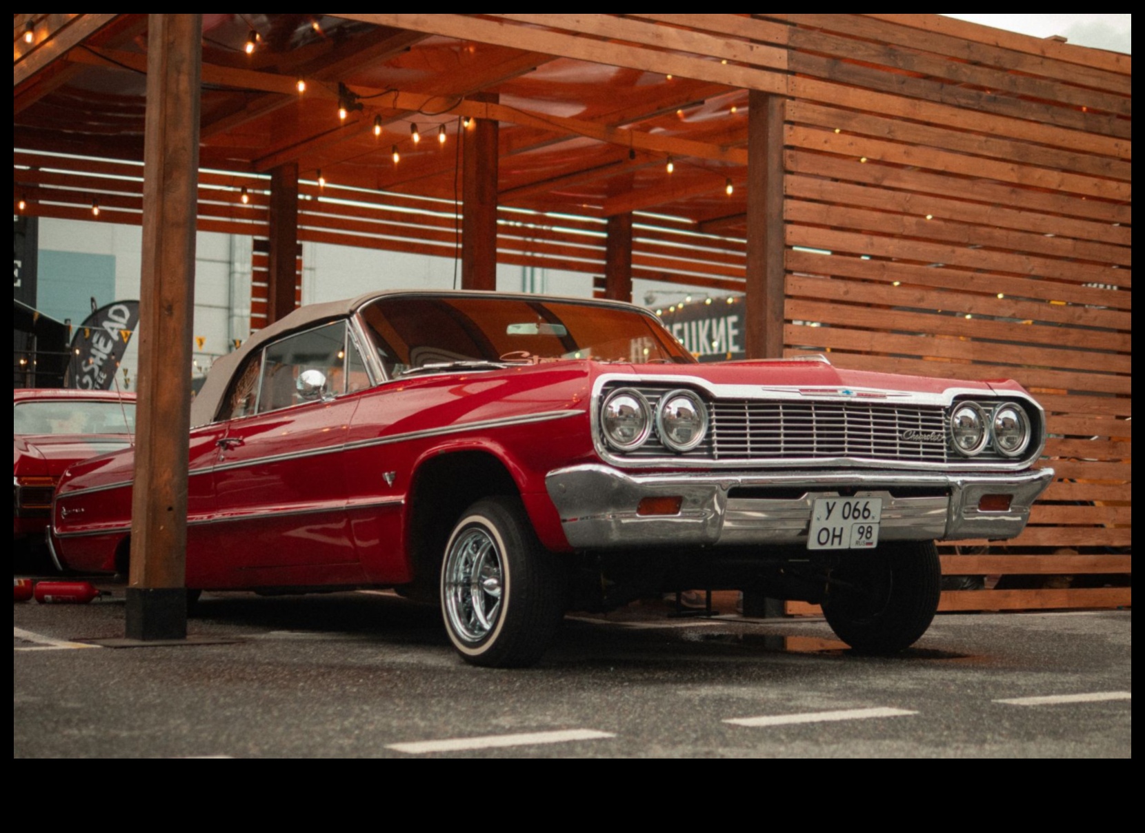 Δρόμοι λιγότερο ταξιδεμένοι: Vintage Vehicles and the Quest for Authenticity